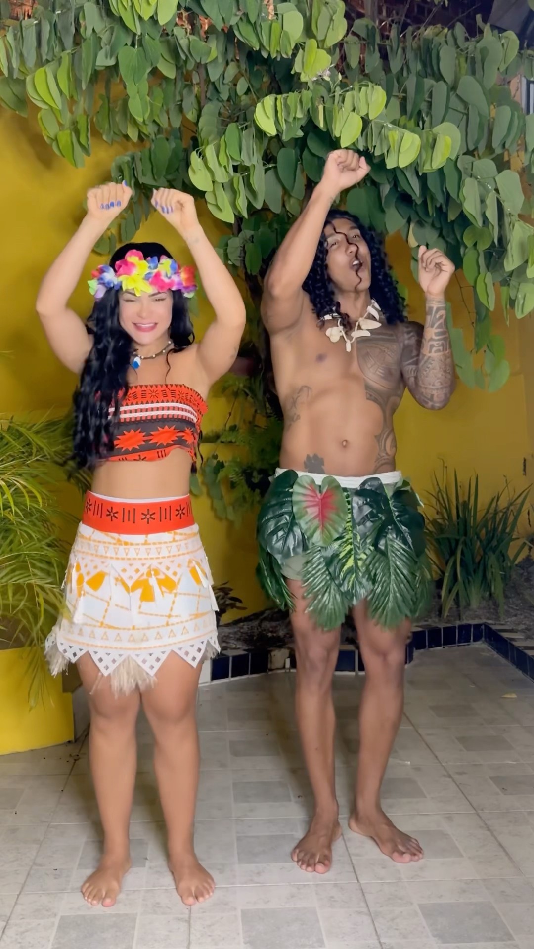 Send my love ?? @ApolloSant #dance #moana #maui
